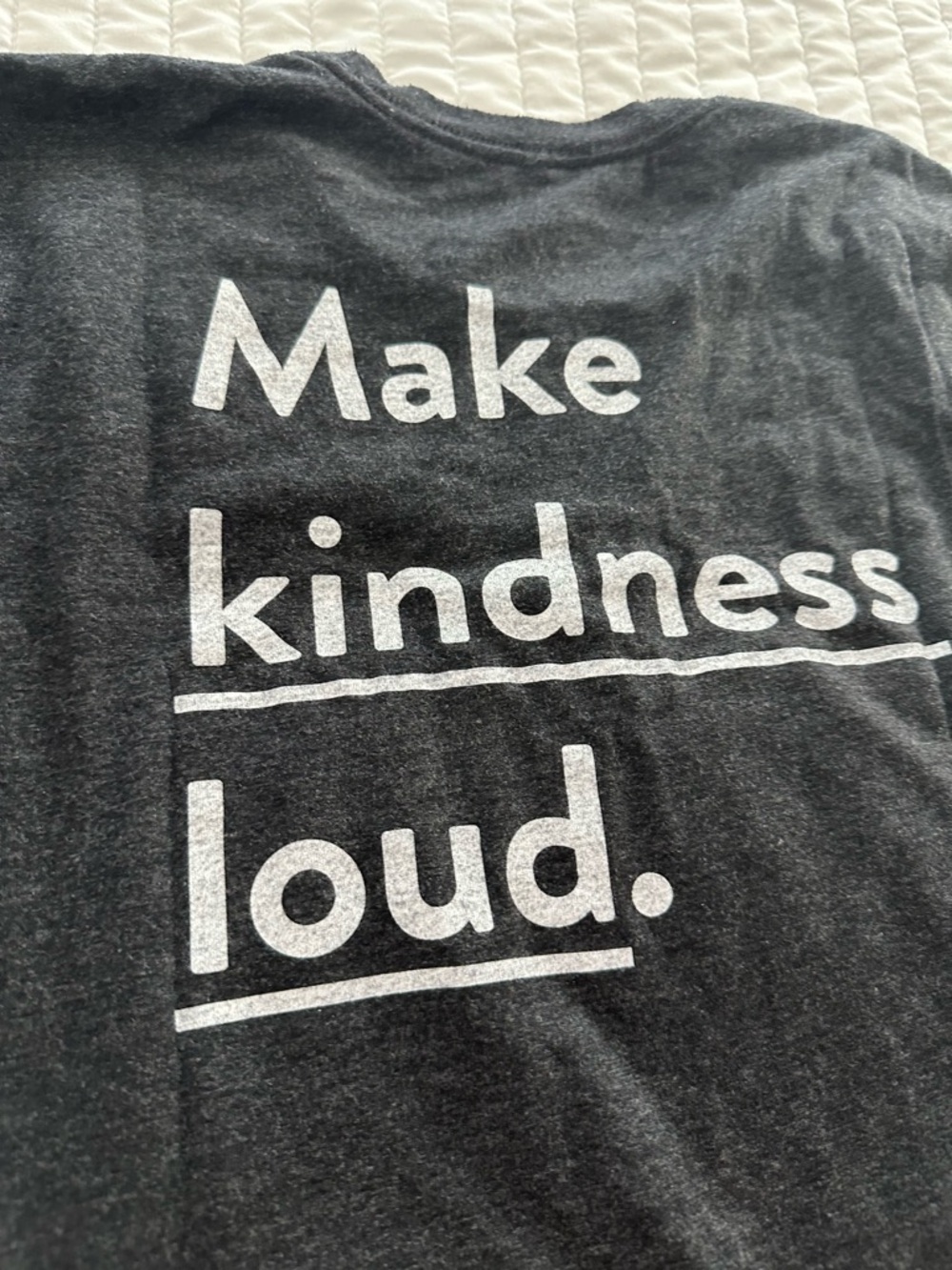 MAGNOLIA 'Make Kindness Loud' Graphic Tee Unisex XS - Picture 6 of 6